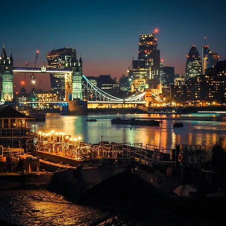 City Vibes Stay Near Spitalfields Market-2